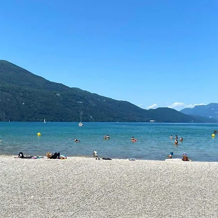 Apartment Spacieux Centre Aix Les Bains *